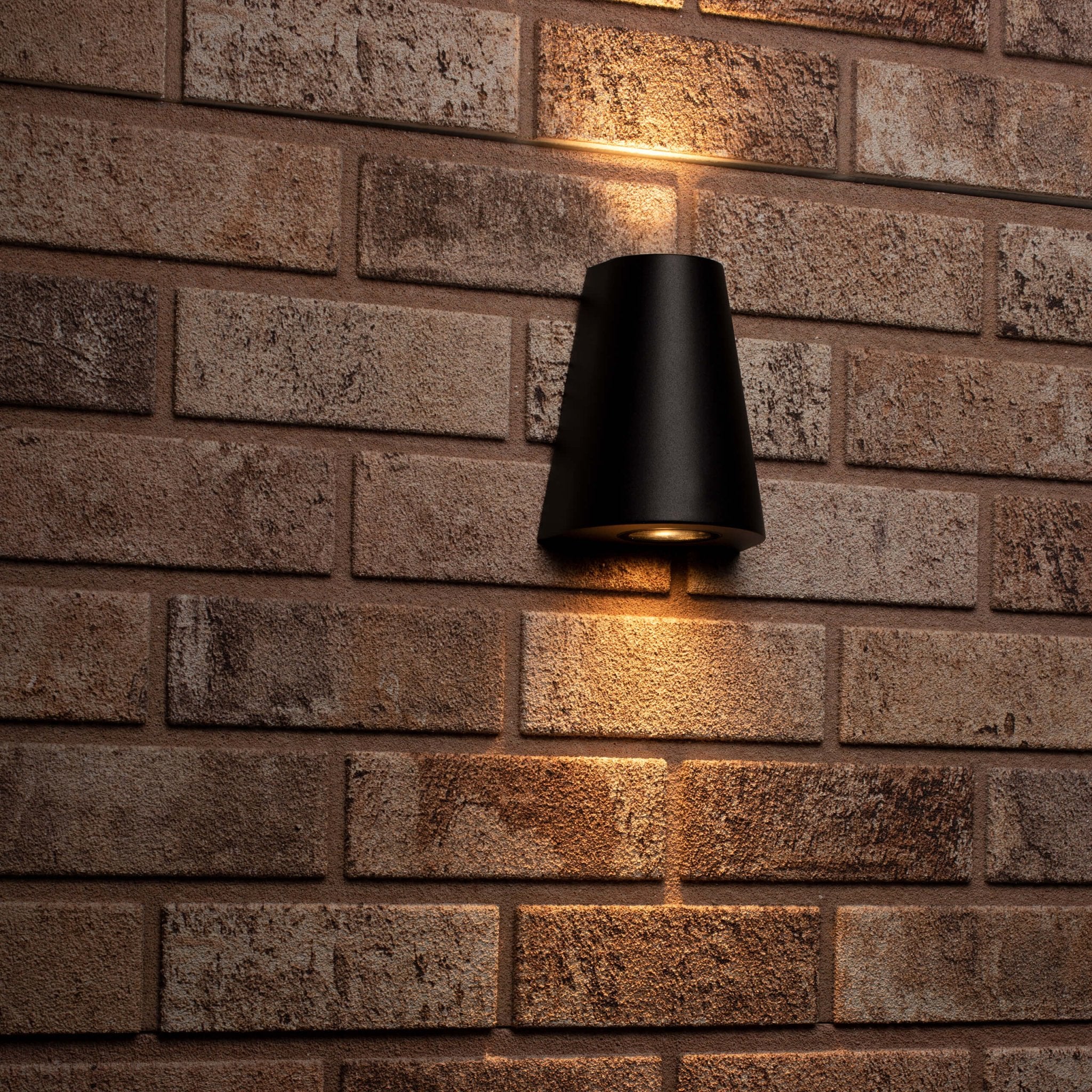 LED's Light LED Wandlamp Buiten - Vaas met 2 lichtpunten - Model Como - IP44 - Antraciet Wandlampen LED.nl