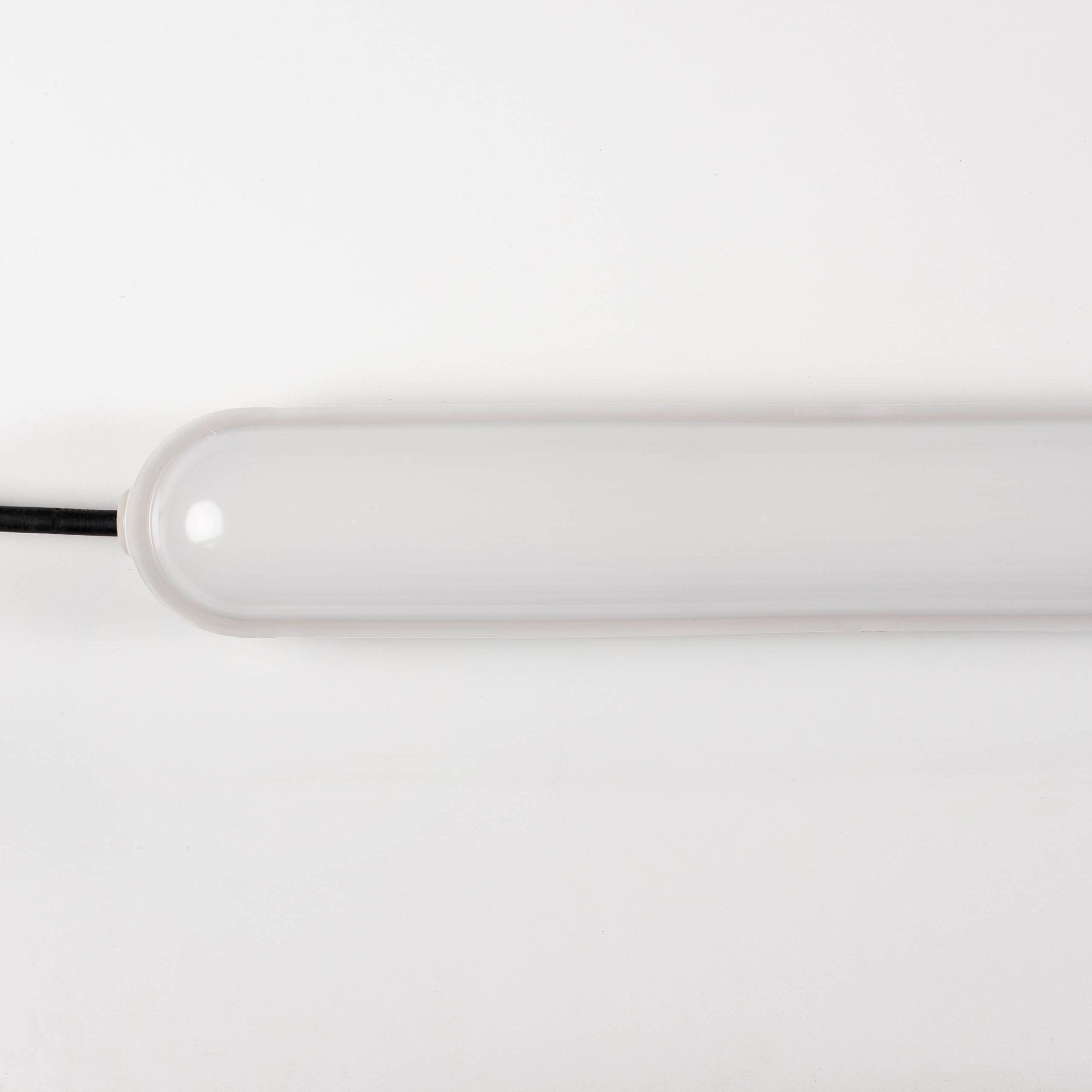 4 PACK - LED's Light Pro TL armatuur 60 cm – Geschikt voor binnen en buiten – 2500 lumen – IP65 waterdicht TL verlichting LED.nl