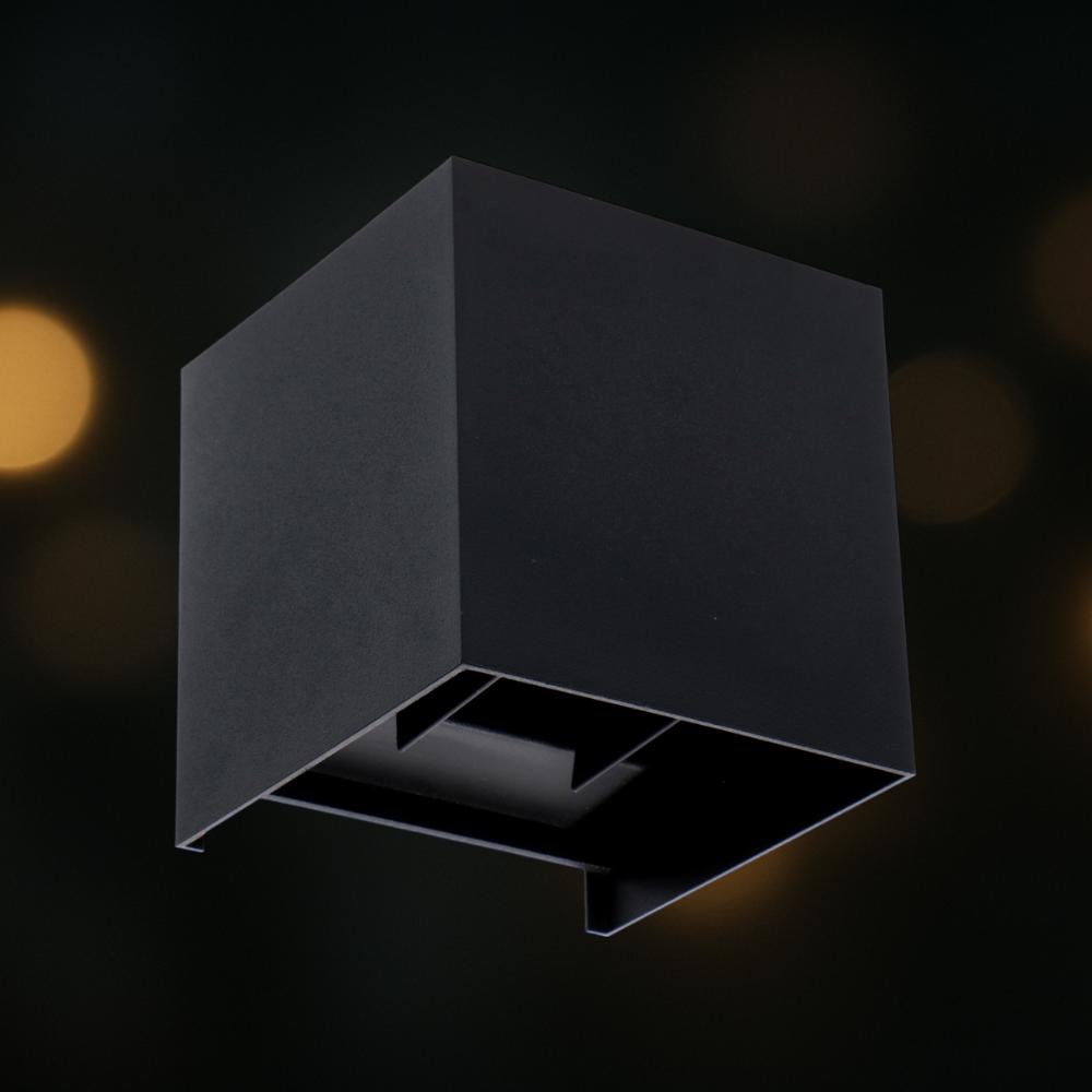 Wandlamp met lichtbron