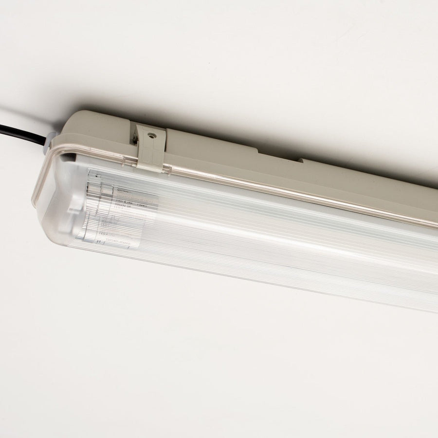 4er-Pack – LED-Leuchtstoffröhre mit Sensor – inkl. Doppelröhre (2 x 14 W), 120 cm, 4000 K, Bewegungs- und Nachtsensor – wasserdicht – 150 lm/W - LED.de