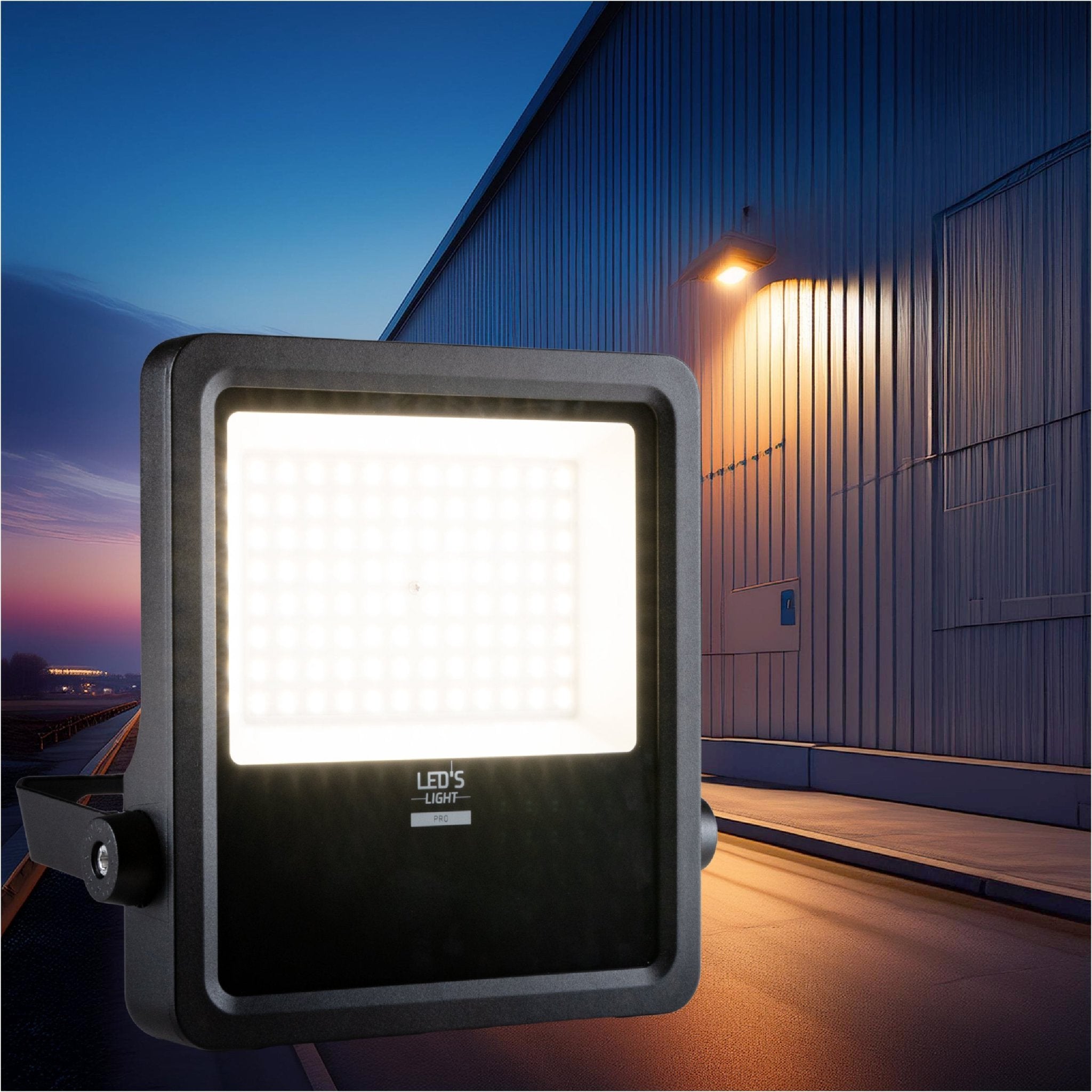 LED's Light Pro Premium Floodlight 12750 - 6 lichtstanden - Water en roestbestendig - 100W - LED.nl