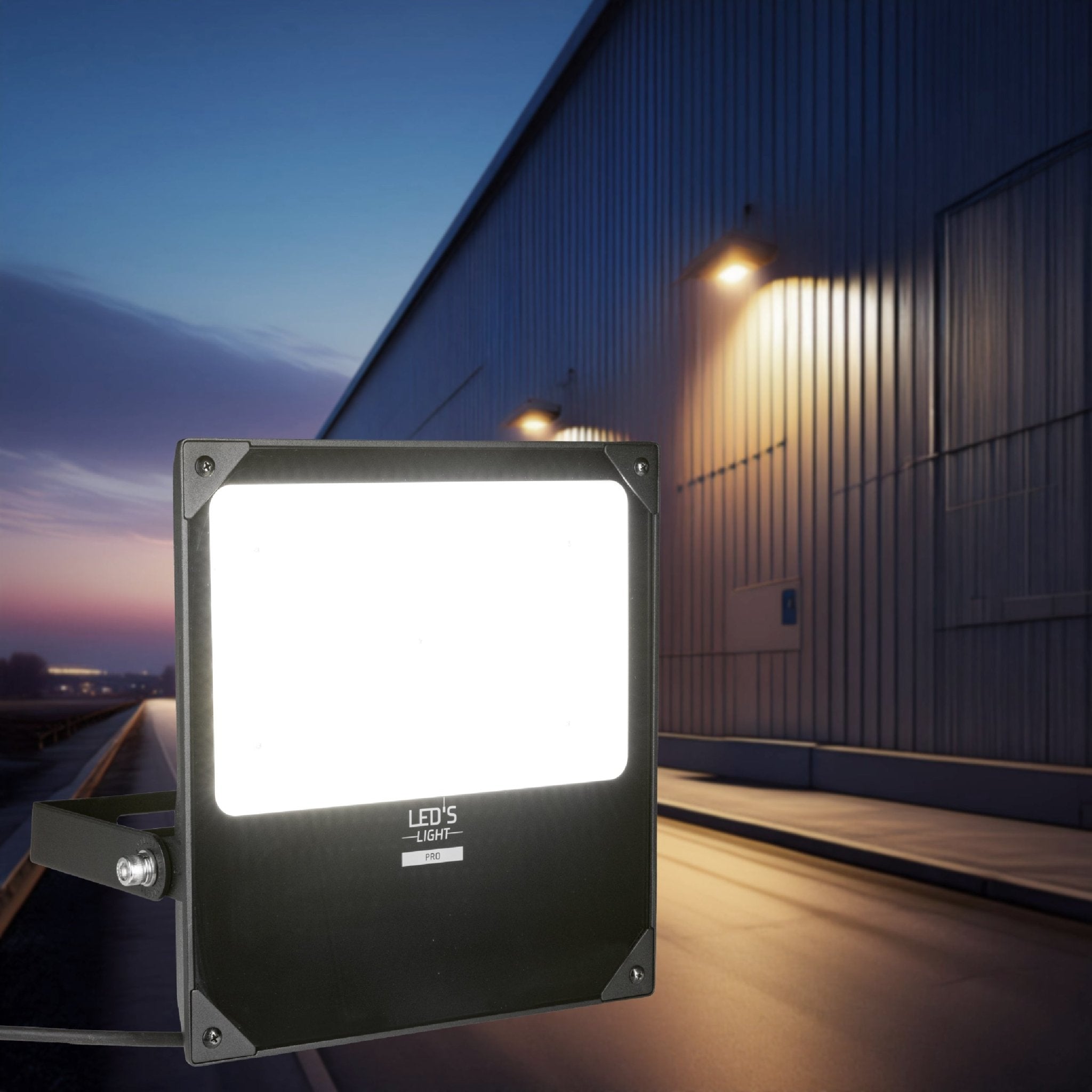 LED's Light Professionele LED Floodlight 37000 - 3 lichtstanden - Waterdicht - 200 watt - LED.nl