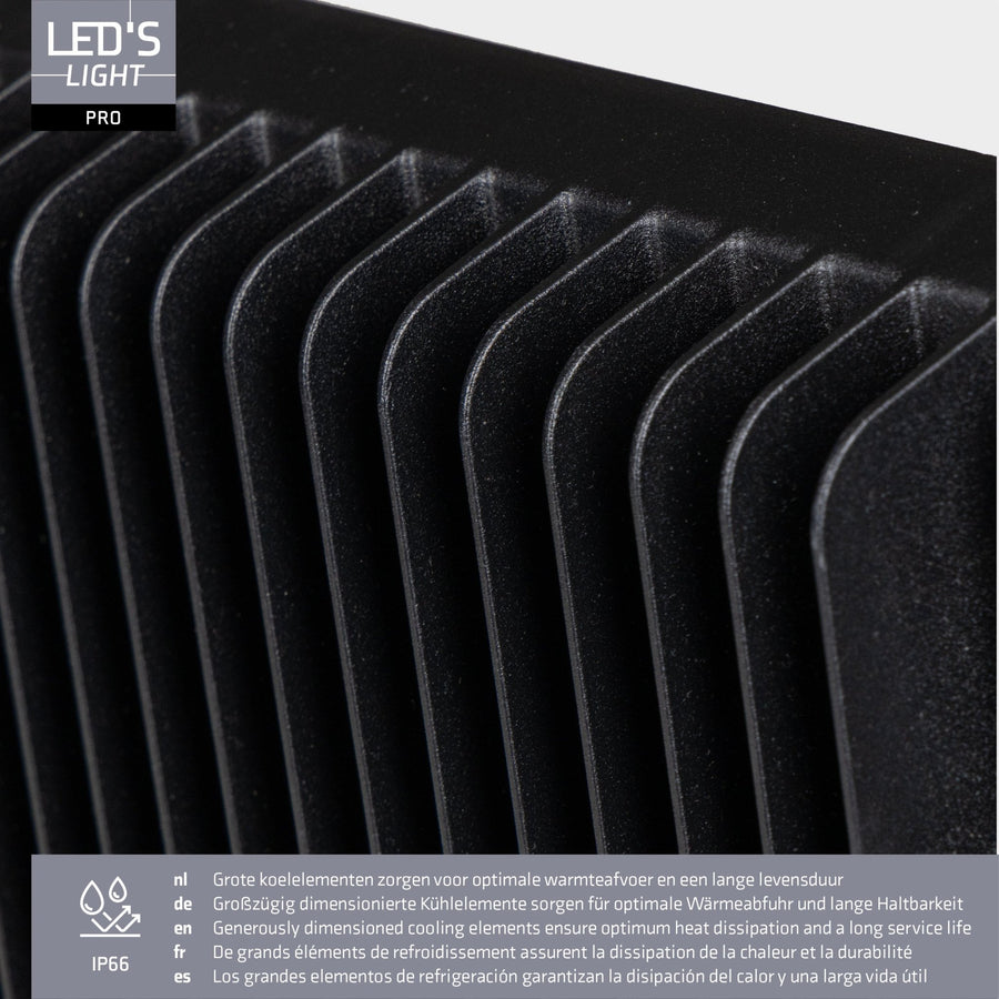 LED's Light pro Professionele LED Schijnwerper 28000 - CCT - Powerselect - 3 lichtstanden - Waterdicht - 200W Schijnwerpers LED.nl