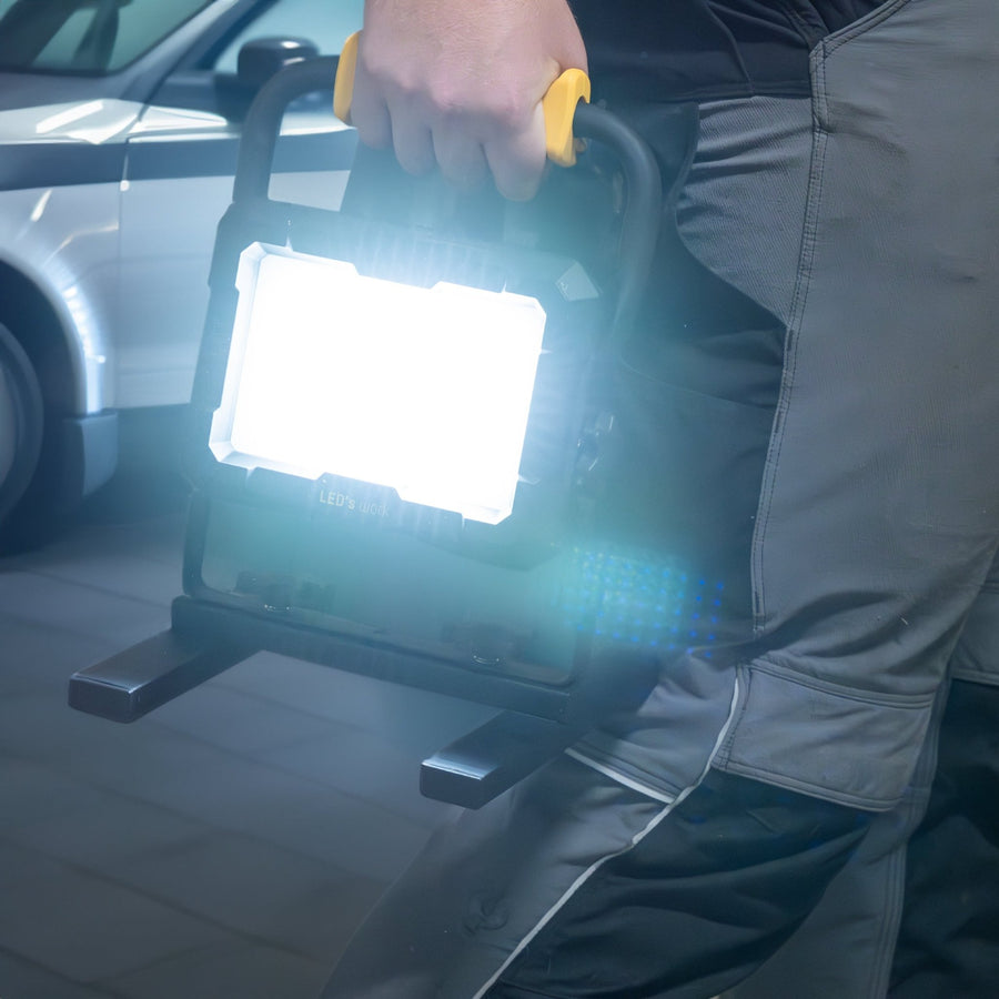 LED's Work 18V werklamp Accu voor elektrisch gereedschap - 20W 2000lm 5000K Werklampen LED.nl