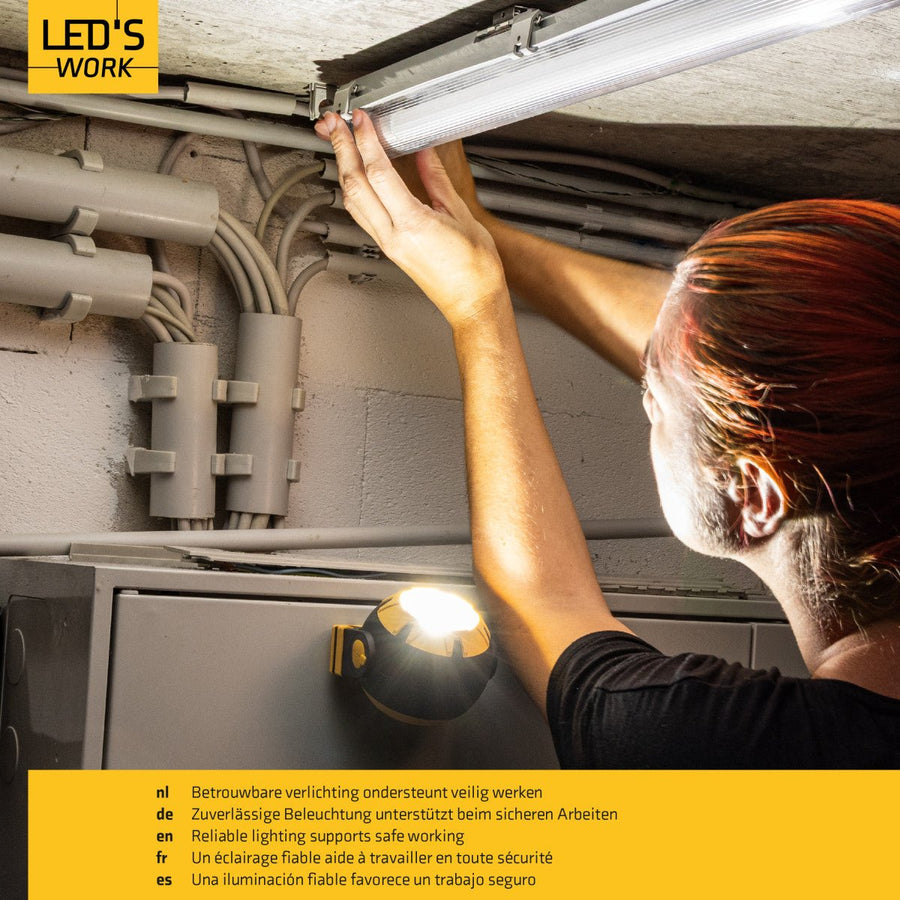 LED's Work Oplaadbare LED Looplamp – Krachtige Draadloze 800 Lumen Werk- & Noodlamp Werklampen LED.nl