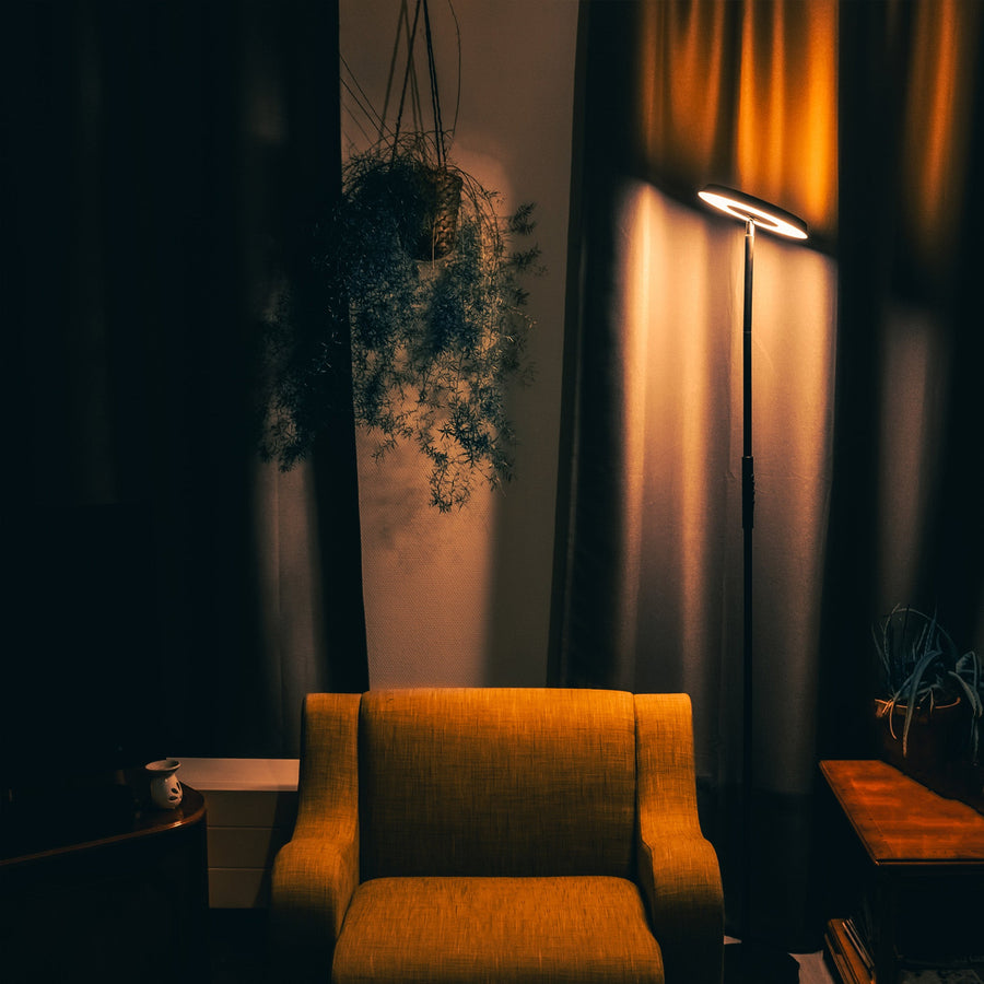 Ambient LED Vloerlamp - White & Color - Schijnt naar beneden en boven - Bedienbaar met App Vloerlampen Led.nl