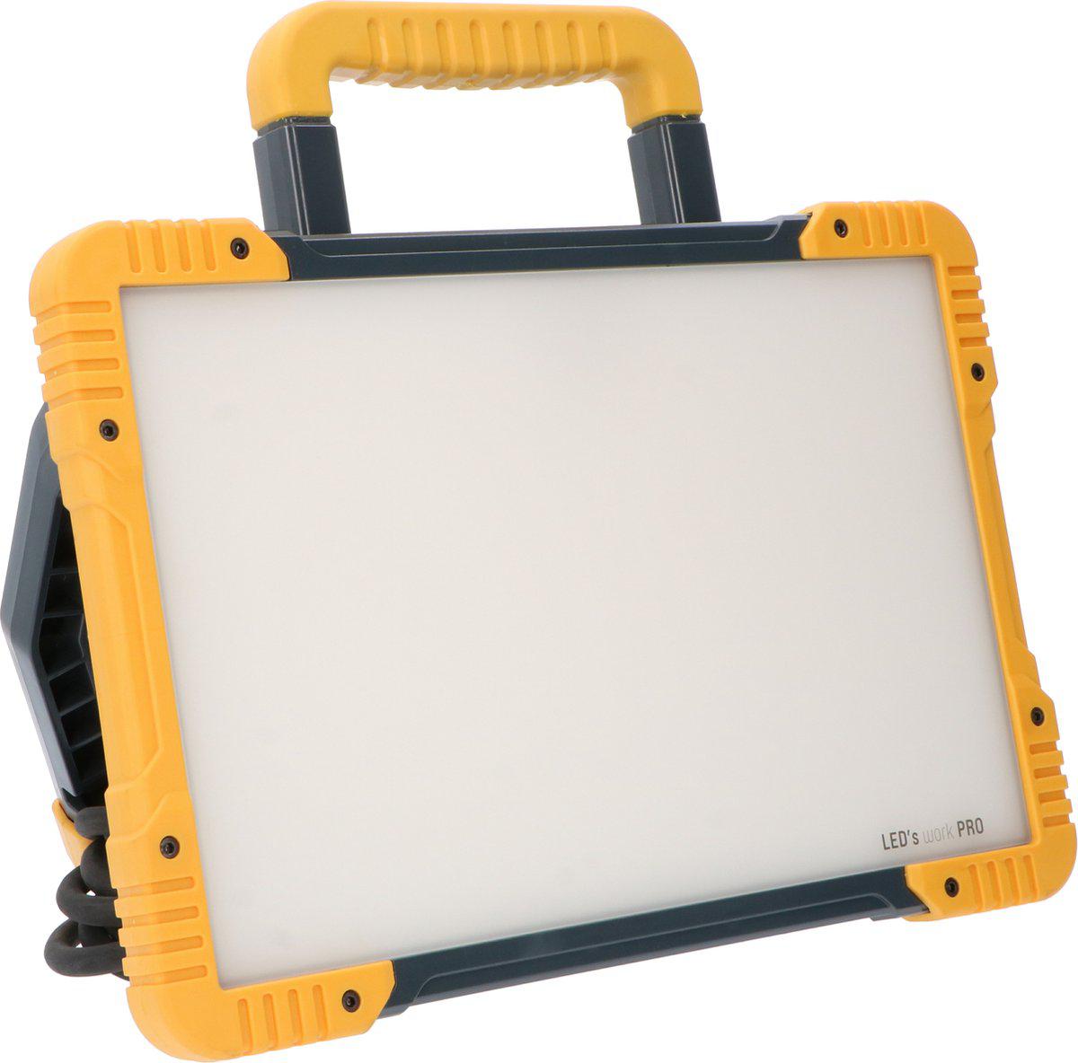 ColorPro LED bouwlamp 60W – Realistische kleurweergave CRI97 – 6000 lumen – IP54 – 5 meter snoer - LED.nl