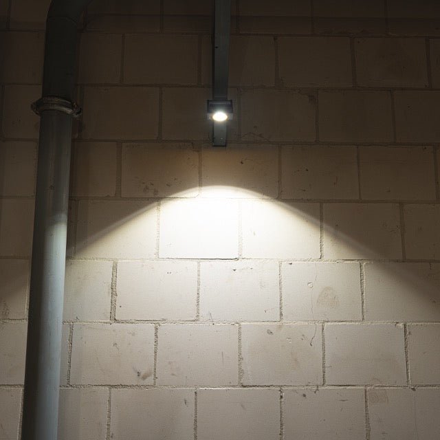 Compacte LED Werklamp – Met oplaadbare accu – Dimbaar in 10 stappen – 1000 lumen – IP65 - LED.nl