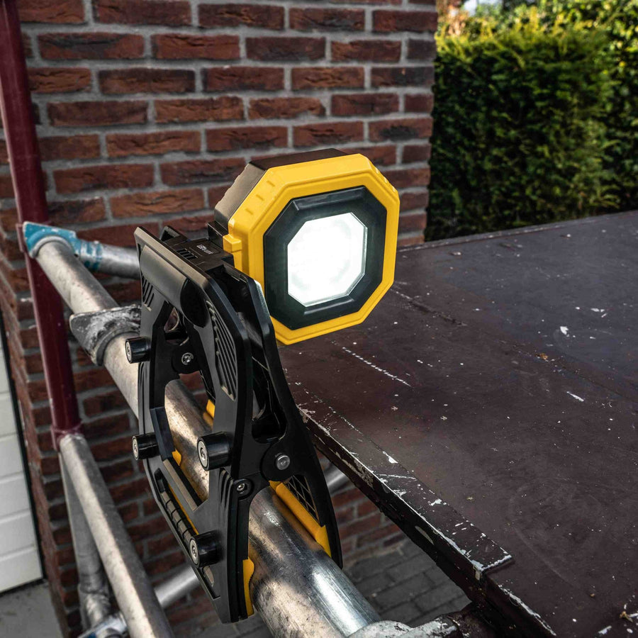 LED's Work Rechargeable Work Light 1500 - Rechargeable with battery - Wireless - IP54 waterproof - LED.nl