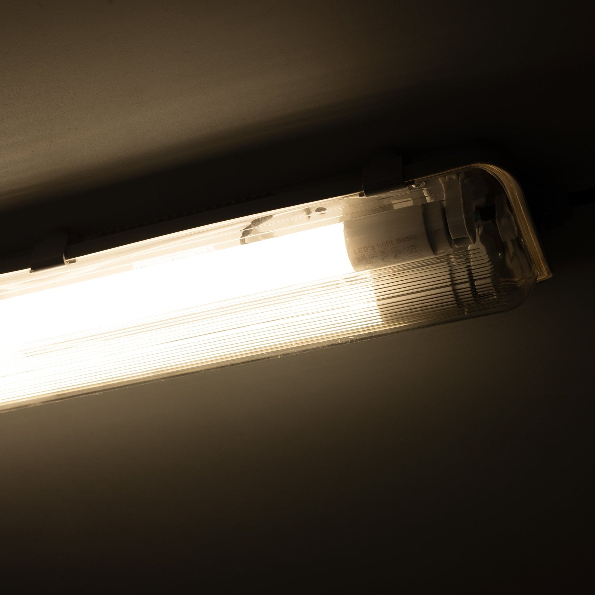 EasySave LED TL verlichting 150 cm - Dubbel armatuur incl. 2 LED TL buizen - IP65 - LED.nl