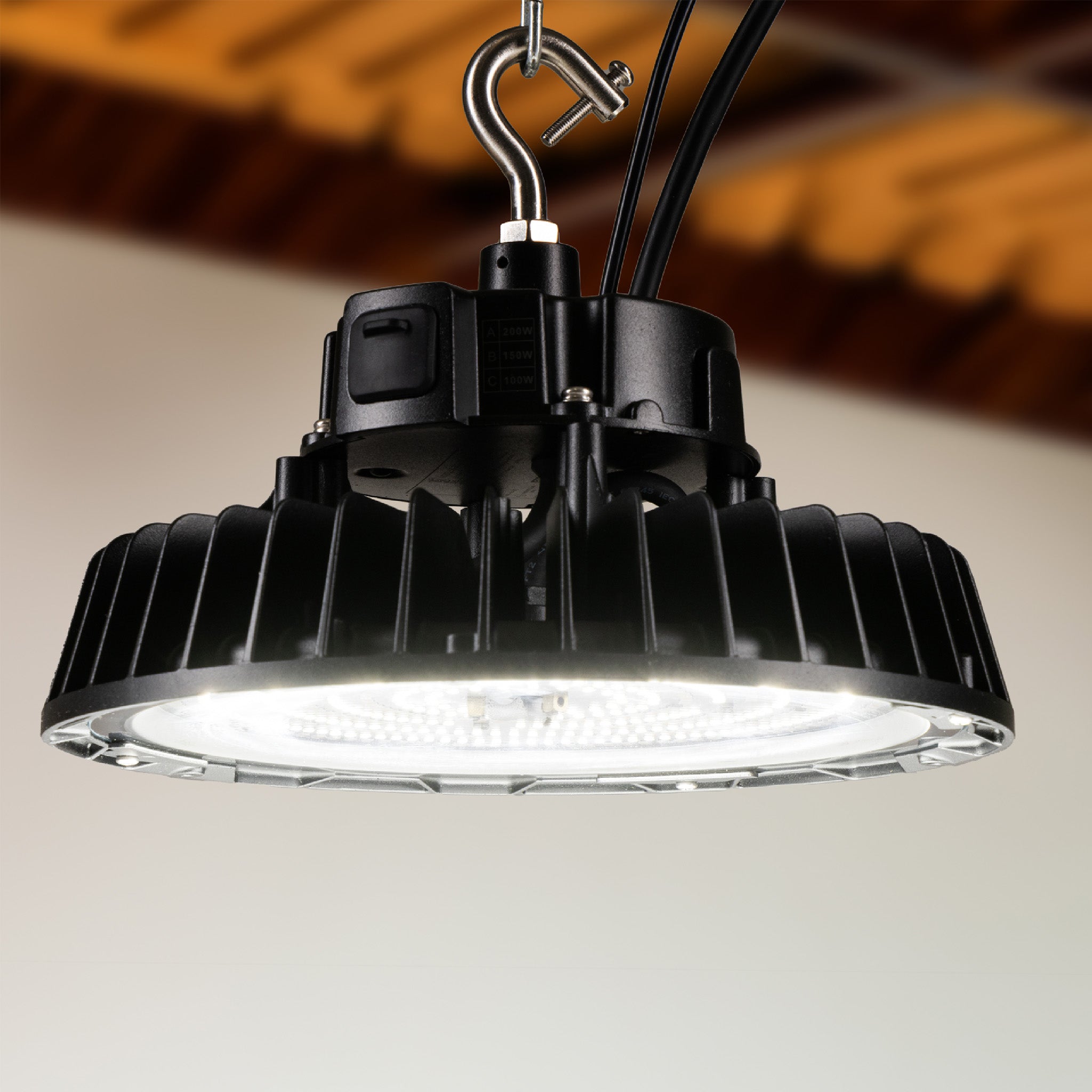 Elite LED High Bay 200W - Dimbaar met schakelaar - Voor hoge plafonds - 30000 lm - LED.nl