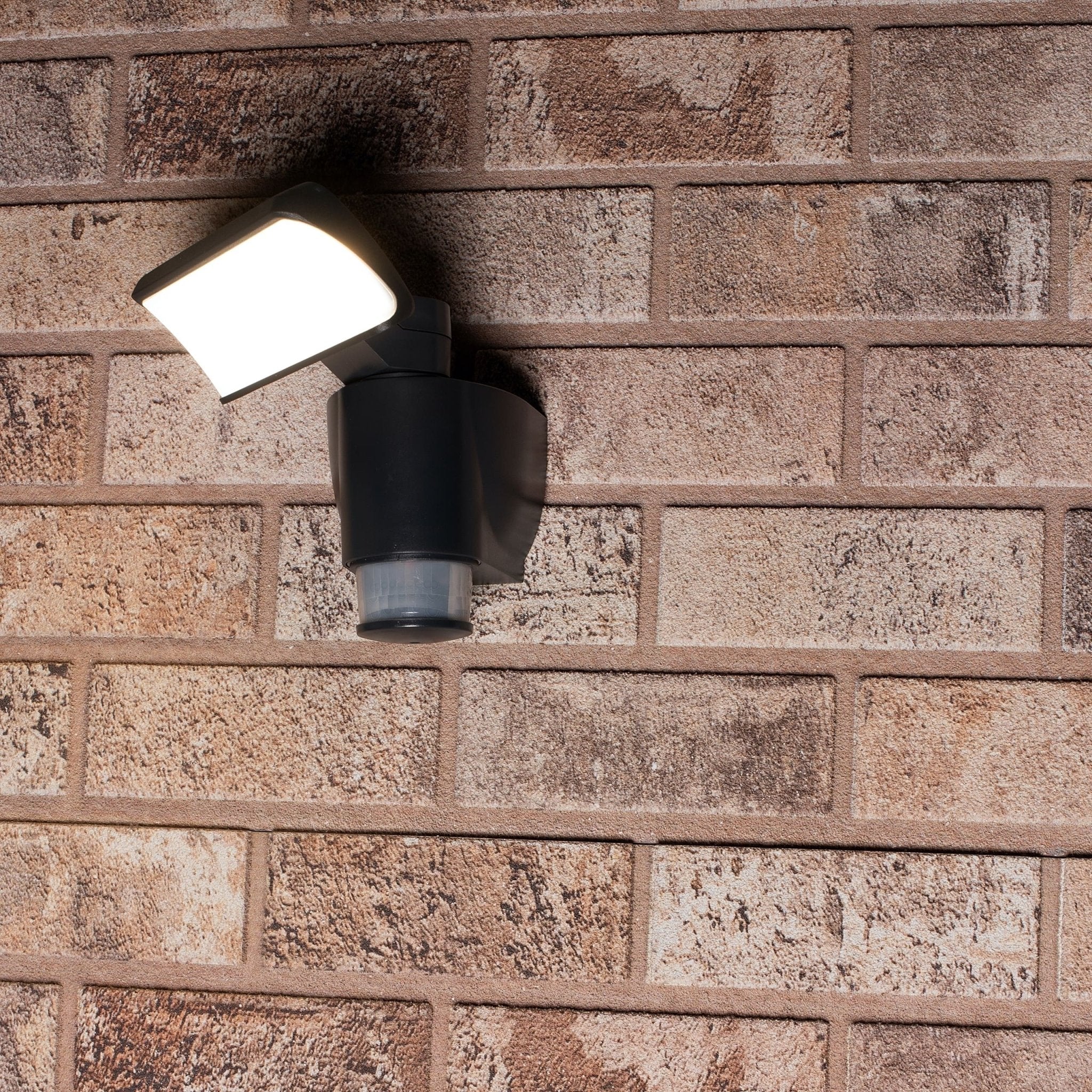 FollowMe LED Wandlamp met sensor - Detecteert & volgt beweging - Antraciet - LED.nl