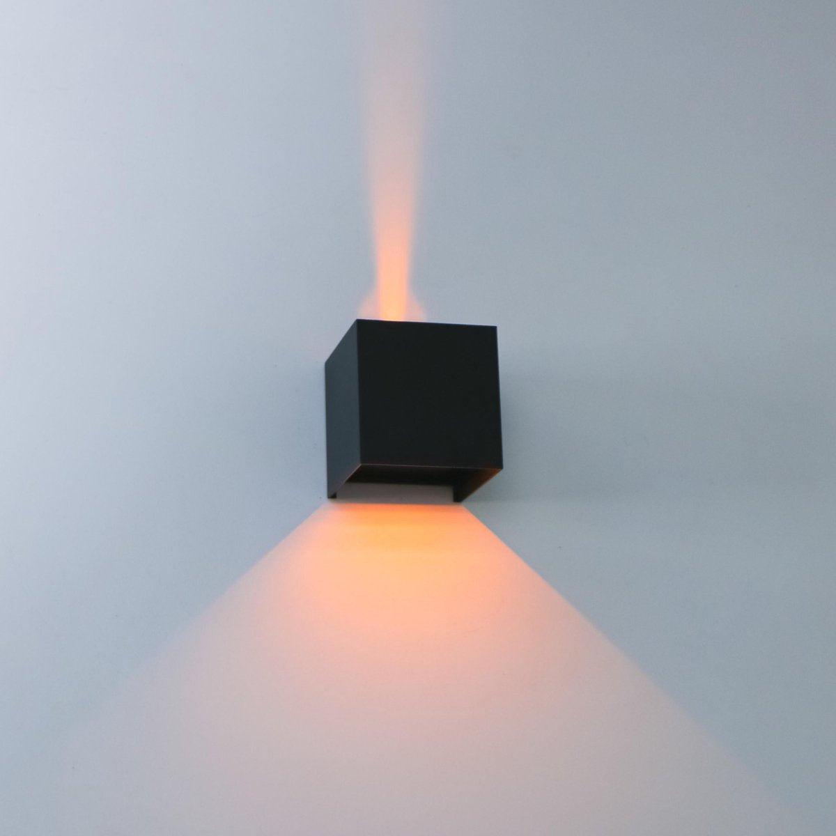 Kubus LED Wandlamp buiten - 2 lichts - Dimbaar warm wit licht - IP65 Waterdicht - Wit - LED.nl