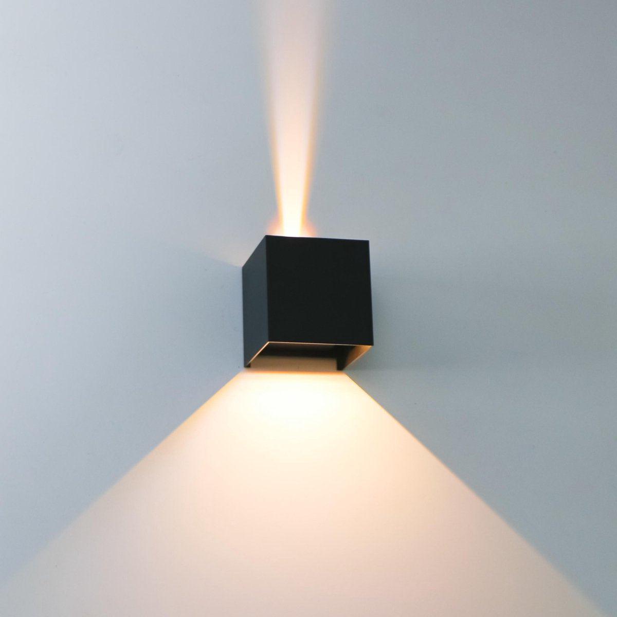 Kubus LED Wandlamp buiten - 2 lichts - Dimbaar warm wit licht - IP65 Waterdicht - Wit - LED.nl