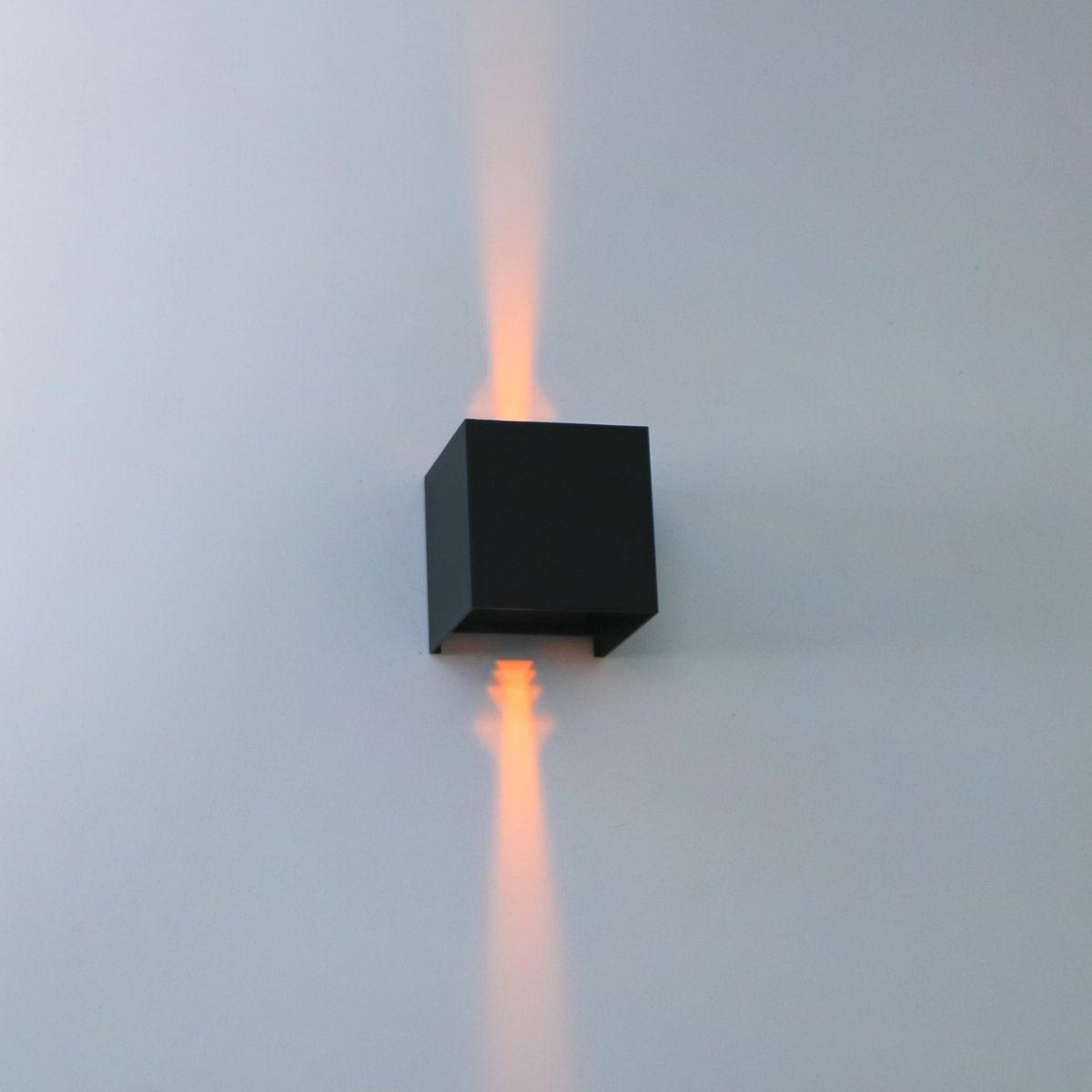 Kubus LED Wandlamp buiten - 2 lichts - Dimbaar warm wit licht - IP65 Waterdicht - Wit - LED.nl