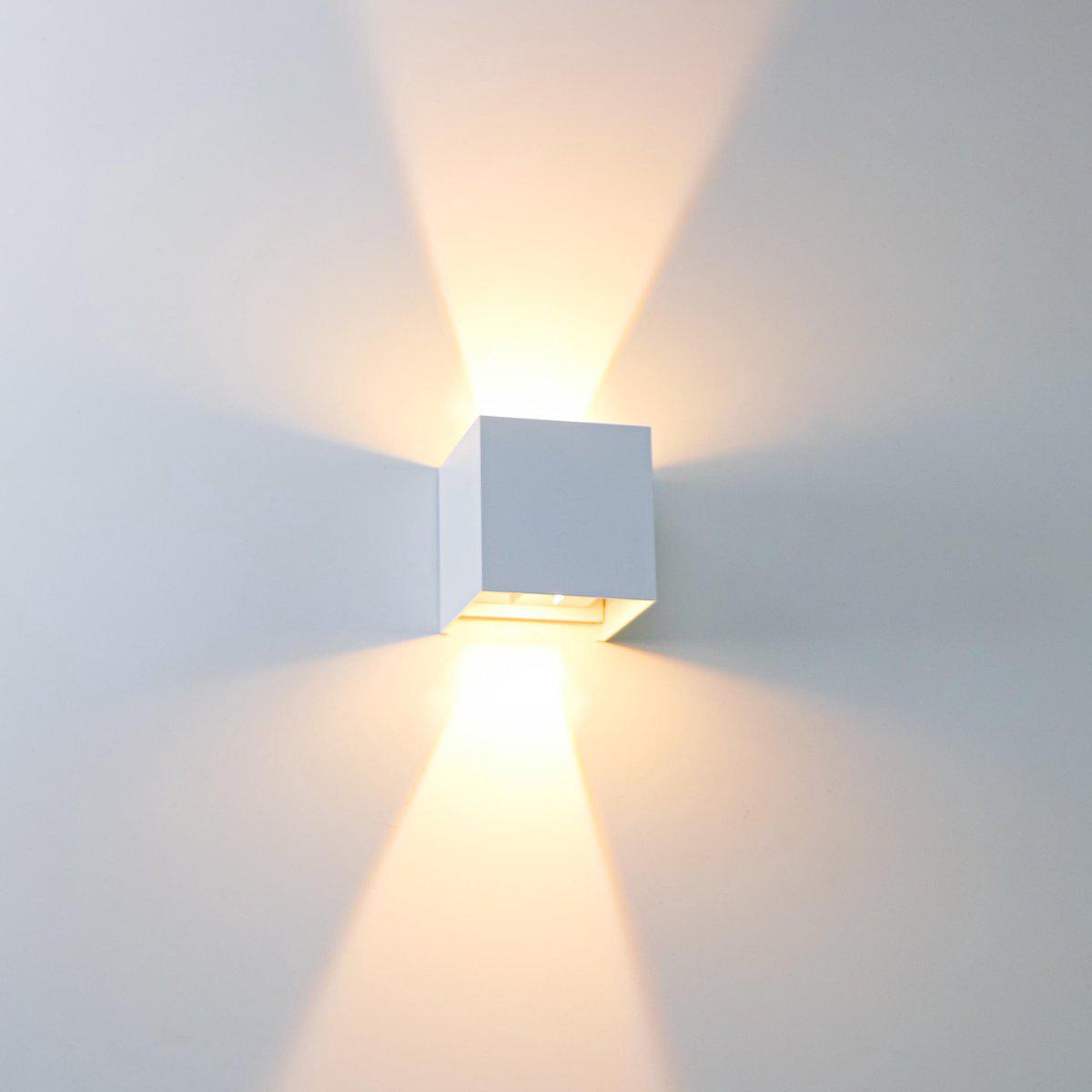 Kubus LED Wandlamp buiten - 2 lichts - IP65 Waterdicht - Warm wit licht - Wit - LED.nl