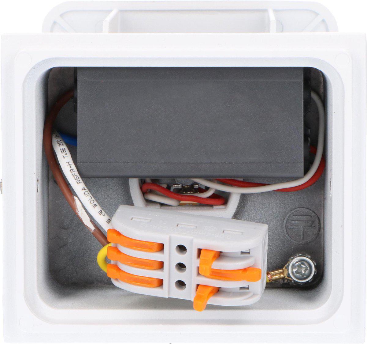 Kubus LED Wandlamp buiten - 2 lichts - IP65 Waterdicht - Warm wit licht - Wit - LED.nl
