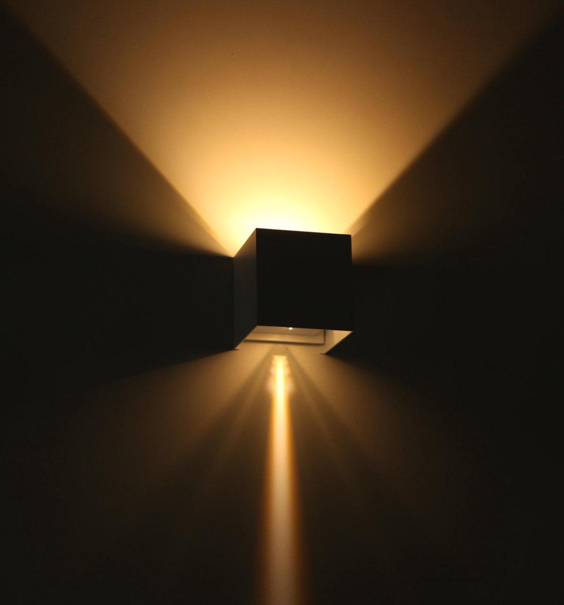 Kubus LED Wandlamp buiten - 2 lichts - IP65 Waterdicht - Warm wit licht - Wit - LED.nl