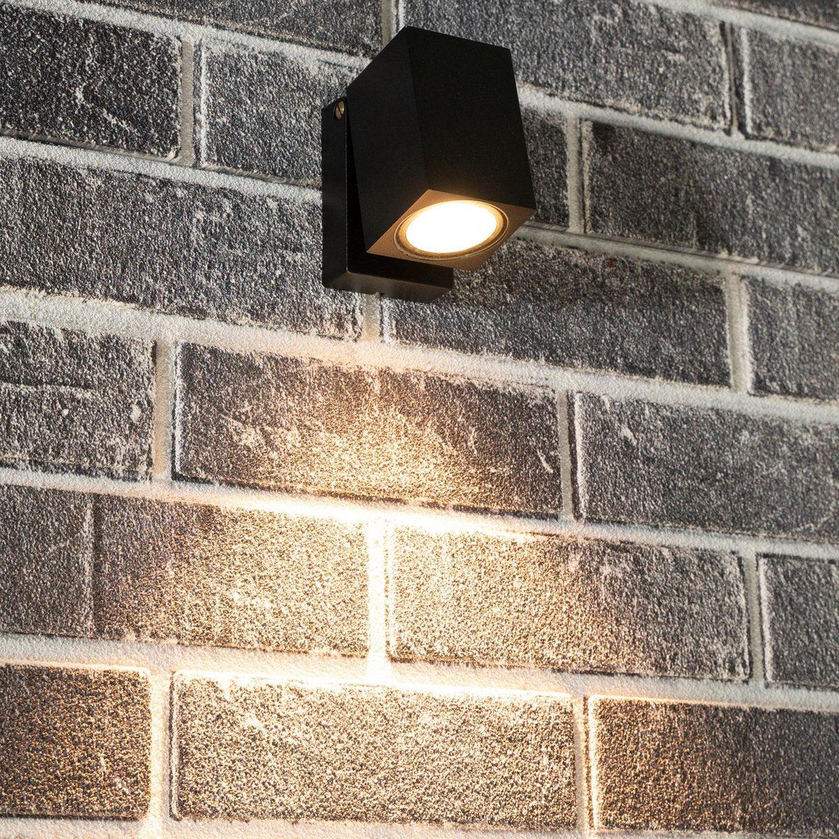 LED Muurspot buiten met GU10 fitting - Kantelbaar - Lucca - IP44 - Zwart - LED.nl
