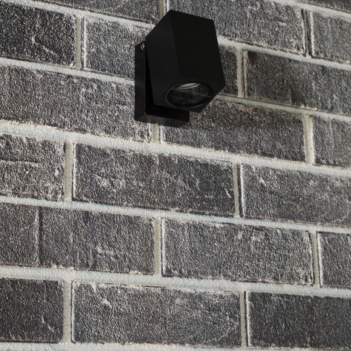 LED Muurspot buiten met GU10 fitting - Kantelbaar - Lucca - IP44 - Zwart - LED.nl