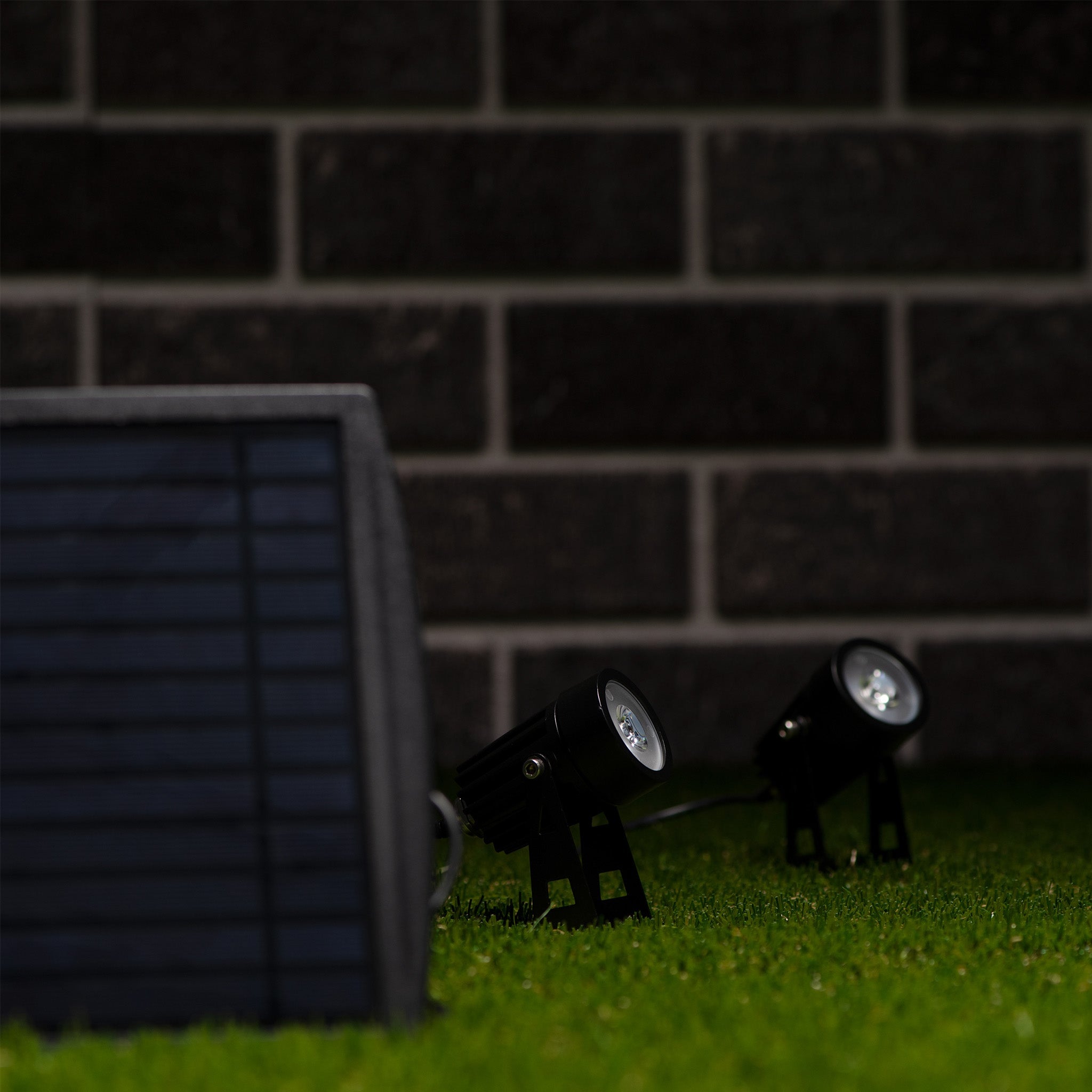 LED Solar Tuinspots Twins met zonnepaneel - Automatisch aan en uit - 25 cm - LED.nl