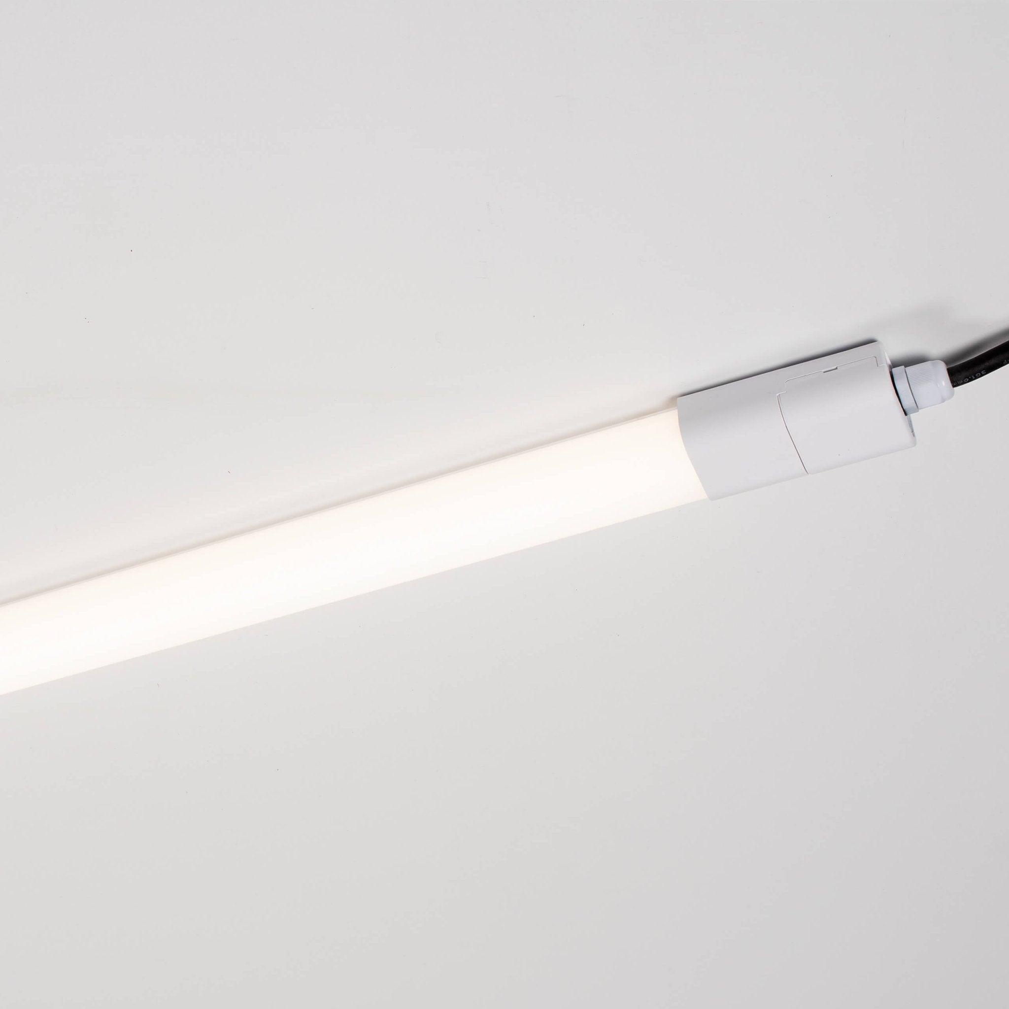 LED TL armatuur 60 cm – 1725 lumen – IP65 waterdicht – Voor binnen en buiten - LED.nl