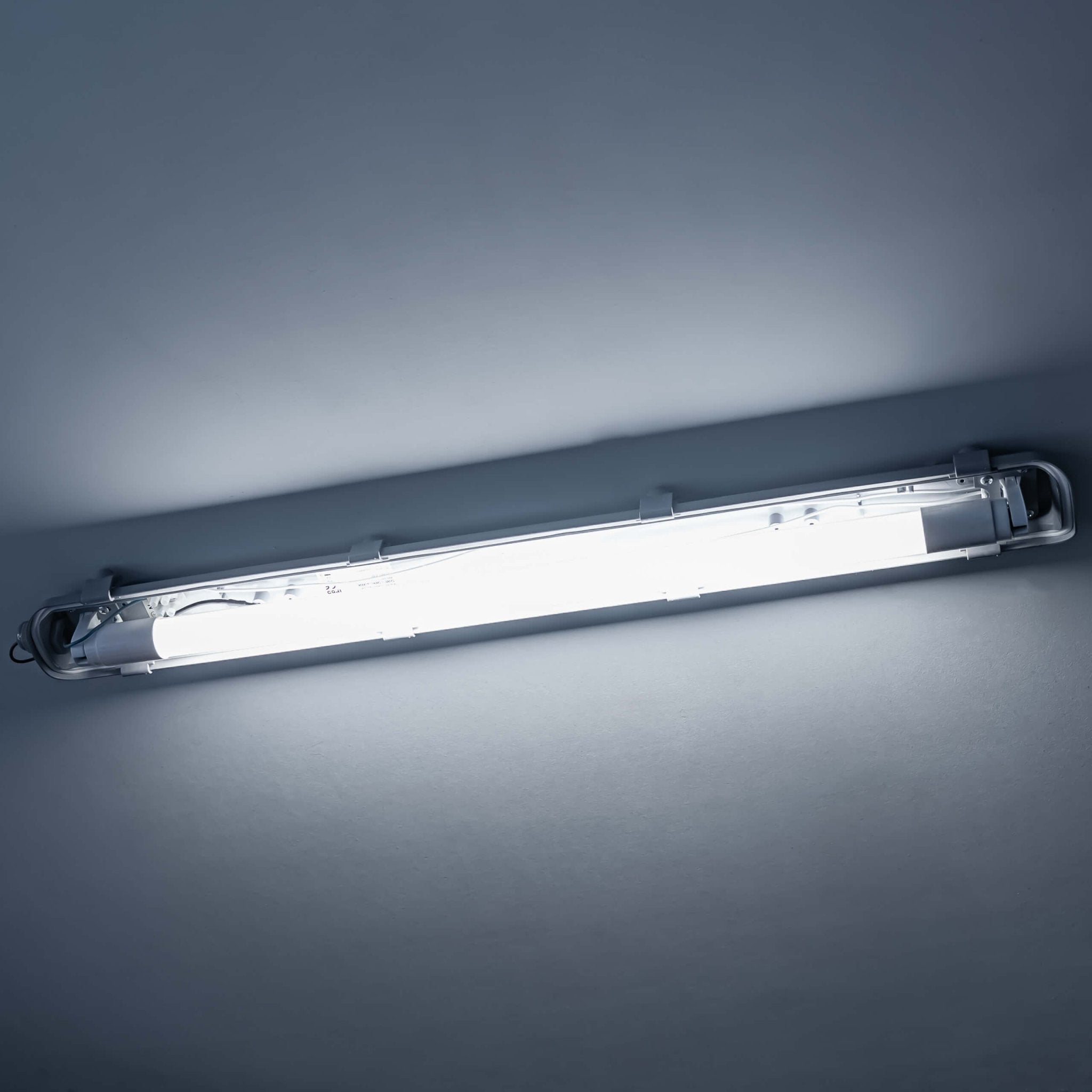 LED TL buis 90 cm met starter – Daglicht wit (6500K) – Universele G13 fitting – 40.000 branduren – 1700 lumen - LED.nl
