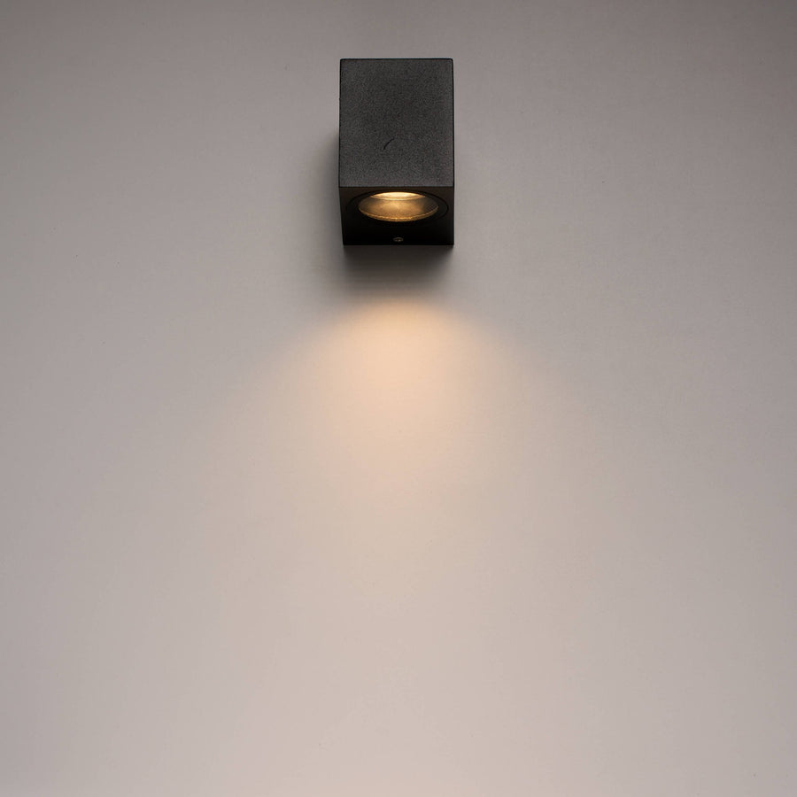 NØRD Down - LED-Außenwandleuchte mit GU10-Fassung - Quadratisch - IP44 - Schwarz - Modell Rom - LED.de