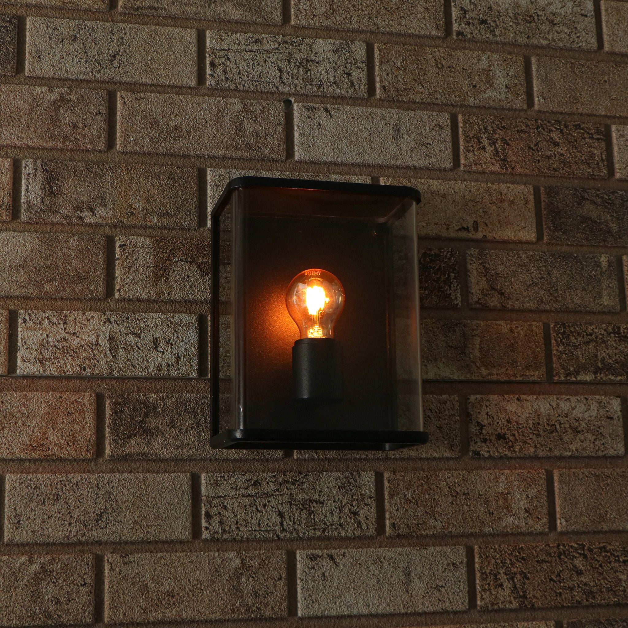 LED Wandlamp Glas - Rondom licht - Rechthoek - E27 fitting - IP44 - Zwart - LED.nl