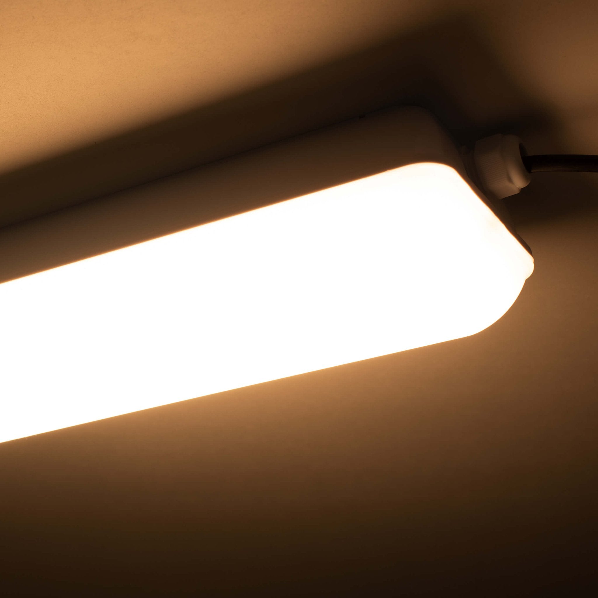 Mini LED TL lamp 30 cm met sensor – Dimbaar en kleurtemperatuur instelbaar – Met daglicht- en bewegingssensor – 1200 lumen – IP65 - LED.nl