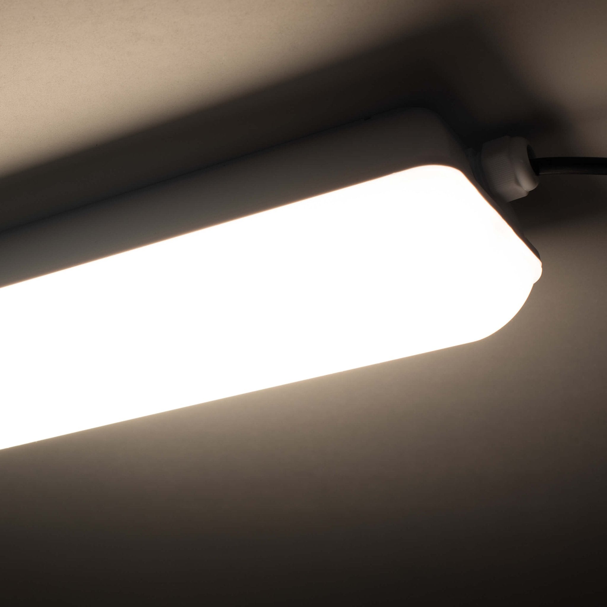 Mini LED TL lamp 30 cm met sensor – Dimbaar en kleurtemperatuur instelbaar – Met daglicht- en bewegingssensor – 1200 lumen – IP65 - LED.nl