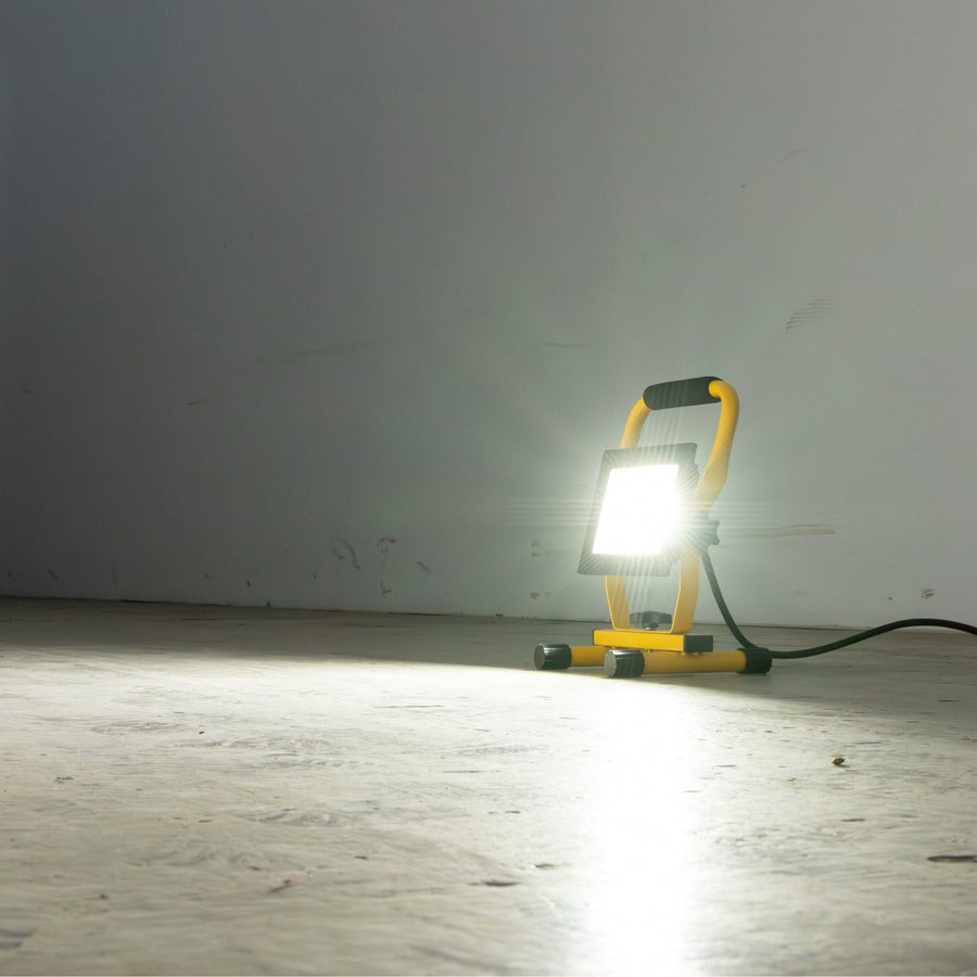 LED's Work 30W LED Werklamp Bouwlamp - Inklapbaar & Draaibaar - Stof- en waterbestendig - 2550 lm Lichtbronnen Led.nl