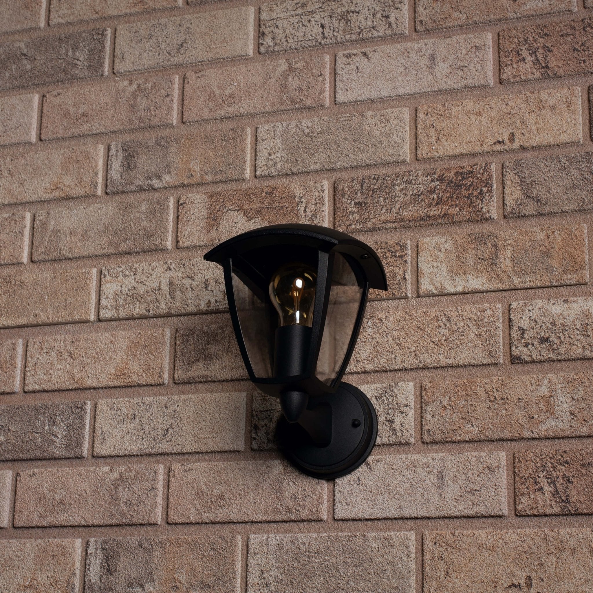 Retro LED Wandlamp met E27 fitting - Jesi - IP44 - Zwart - LED.nl