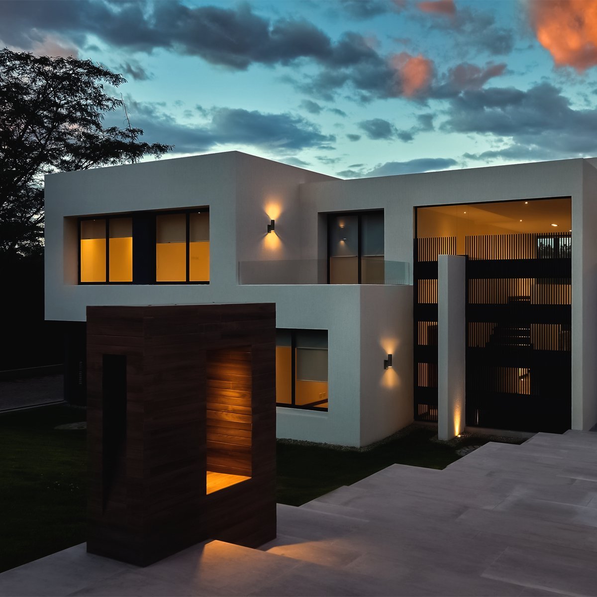 RVS LED Buitenlamp met bewegingssensor - 2 lichts up & down - IP44 - Zwart - LED.nl