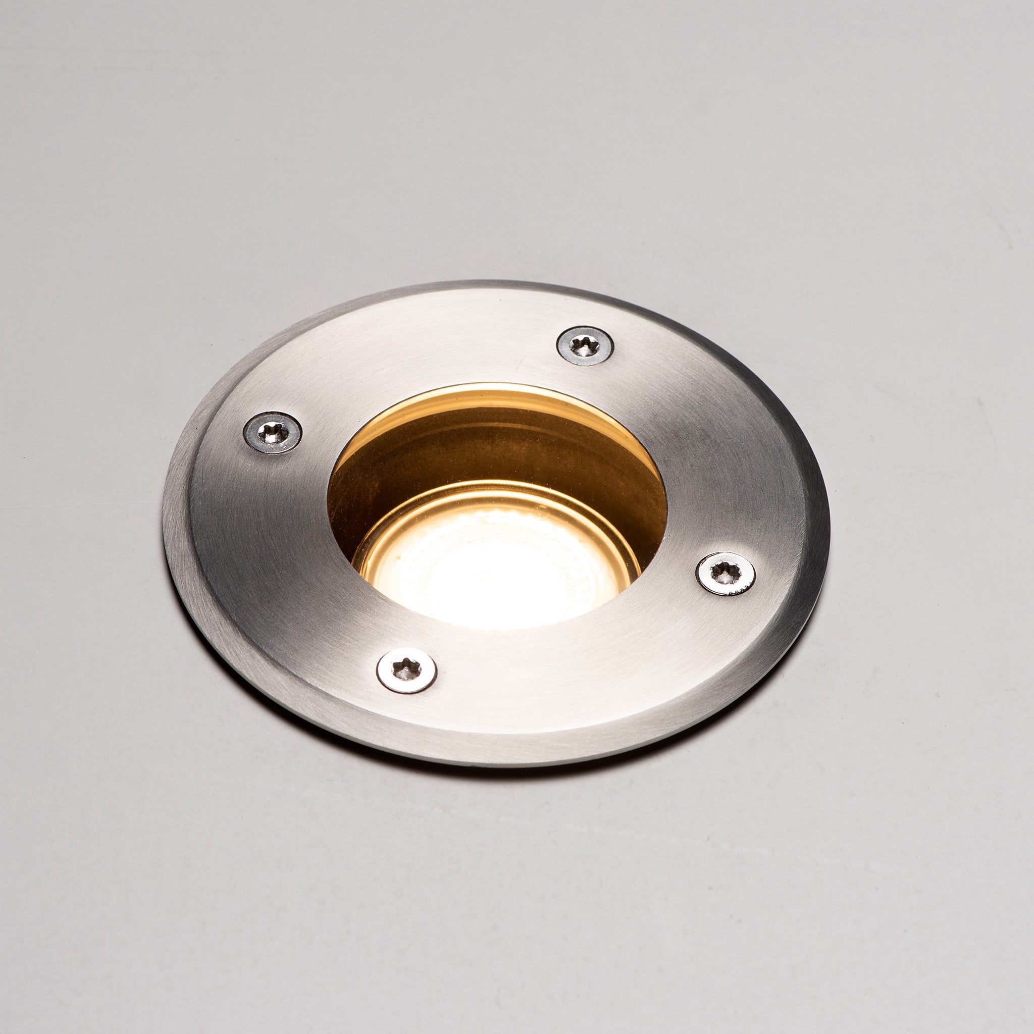 RVS LED Inbouw grondspot rond - voor oprit & tuin - IP67 Waterdicht - Zilver - LED.nl