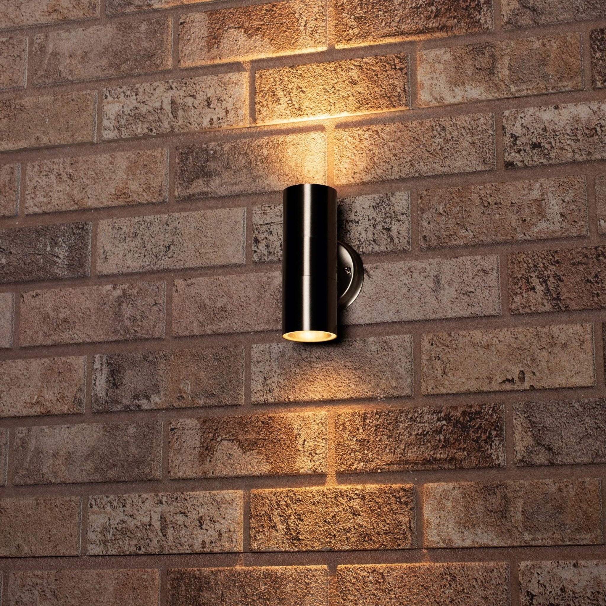 RVS LED Muurlamp buiten - Spot met 2 x GU10 fitting - Monza - IP44 - Zilver - LED.nl