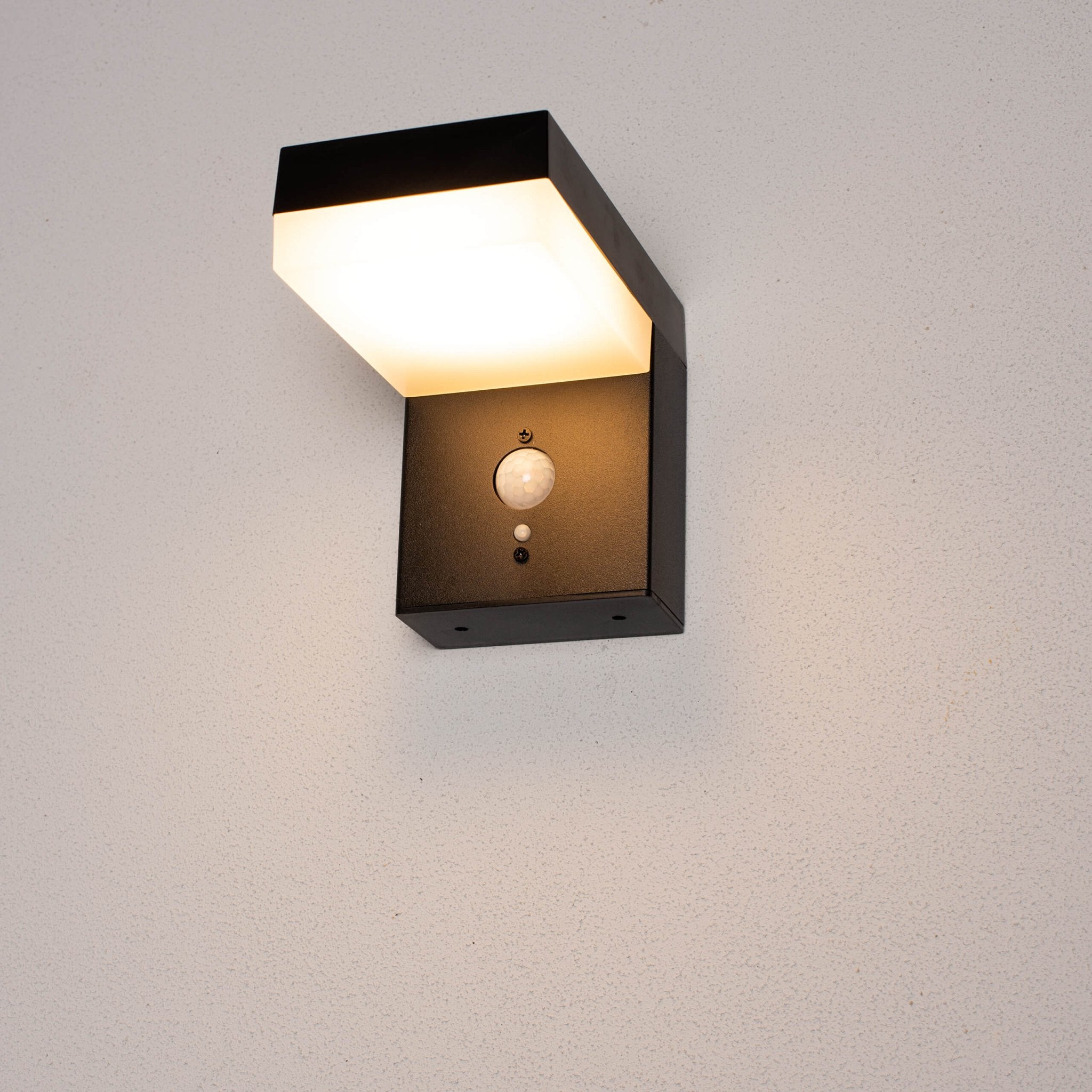 RVS Solar LED Buitenlamp met bewegingssensor - Draadloos - Vierkant - 3 standen - Zwart - LED.nl