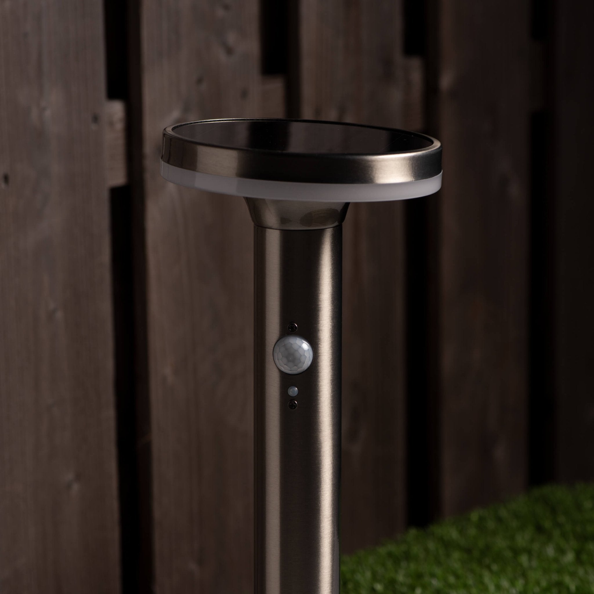 RVS Solar LED Tuin Lantaarnpaal met bewegingssensor - Draadloos - 3 standen - Zilver - LED.nl