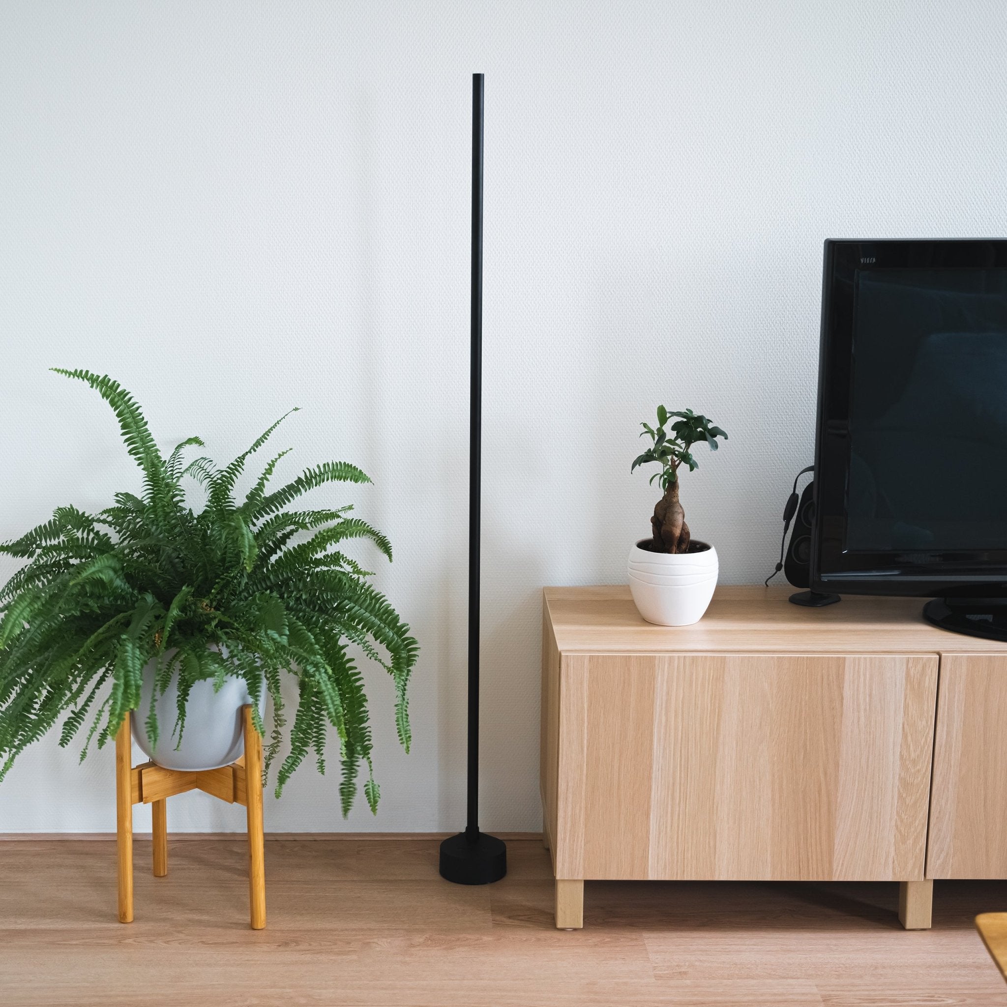 Smart LED WiFi Vloerlamp - Dimbaar en lichtkleur instelbaar - Bedienbaar met app en spraak - 138 cm - LED.nl