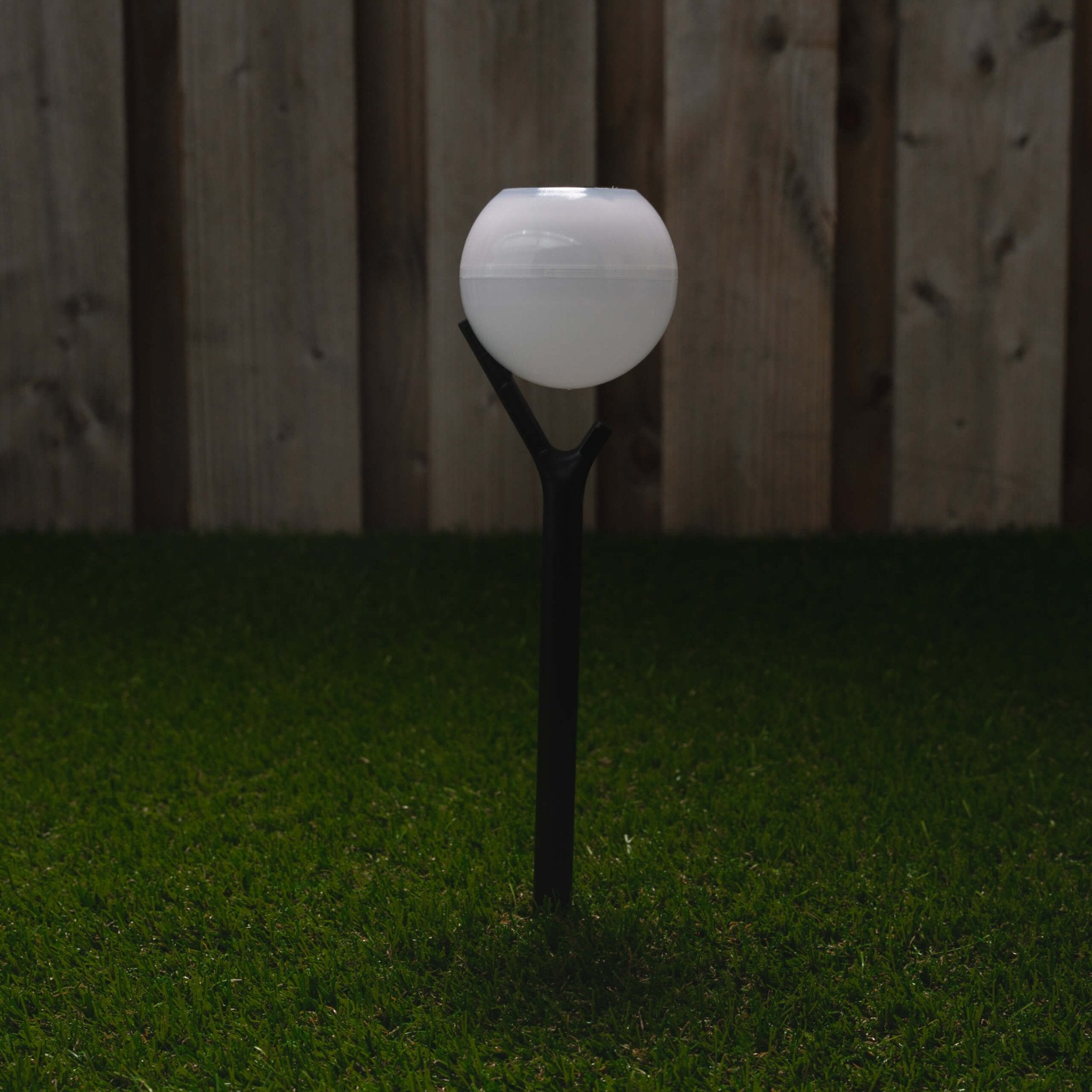 Solar LED Tuinlamp met sensor - Nice - Draadloos - Warm wit - Auto aan/uit - 40 cm - LED.nl
