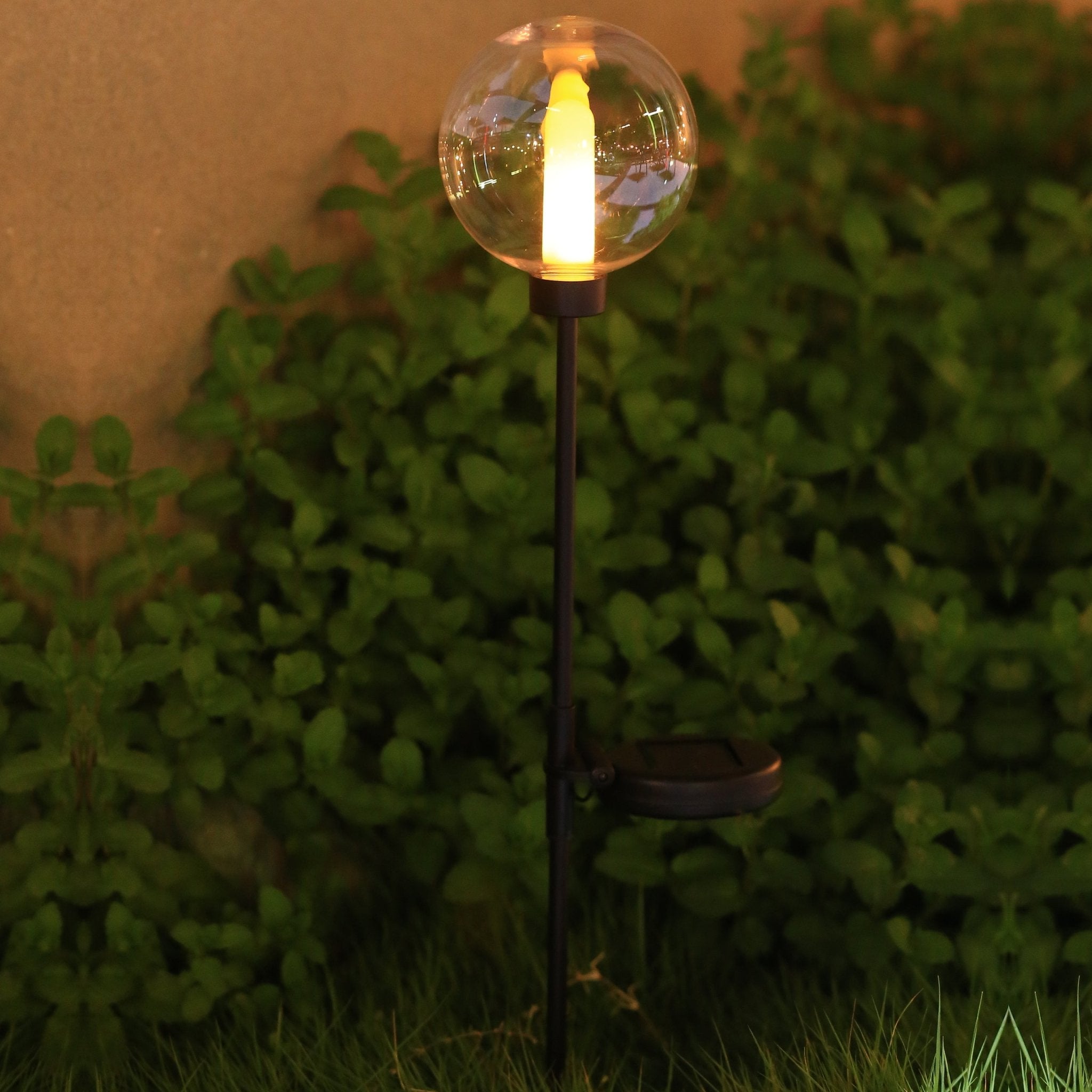 SolarSpike LED prikspot - Plug & Play - Draadloos - Automatisch aan en uit - Zwart - LED.nl