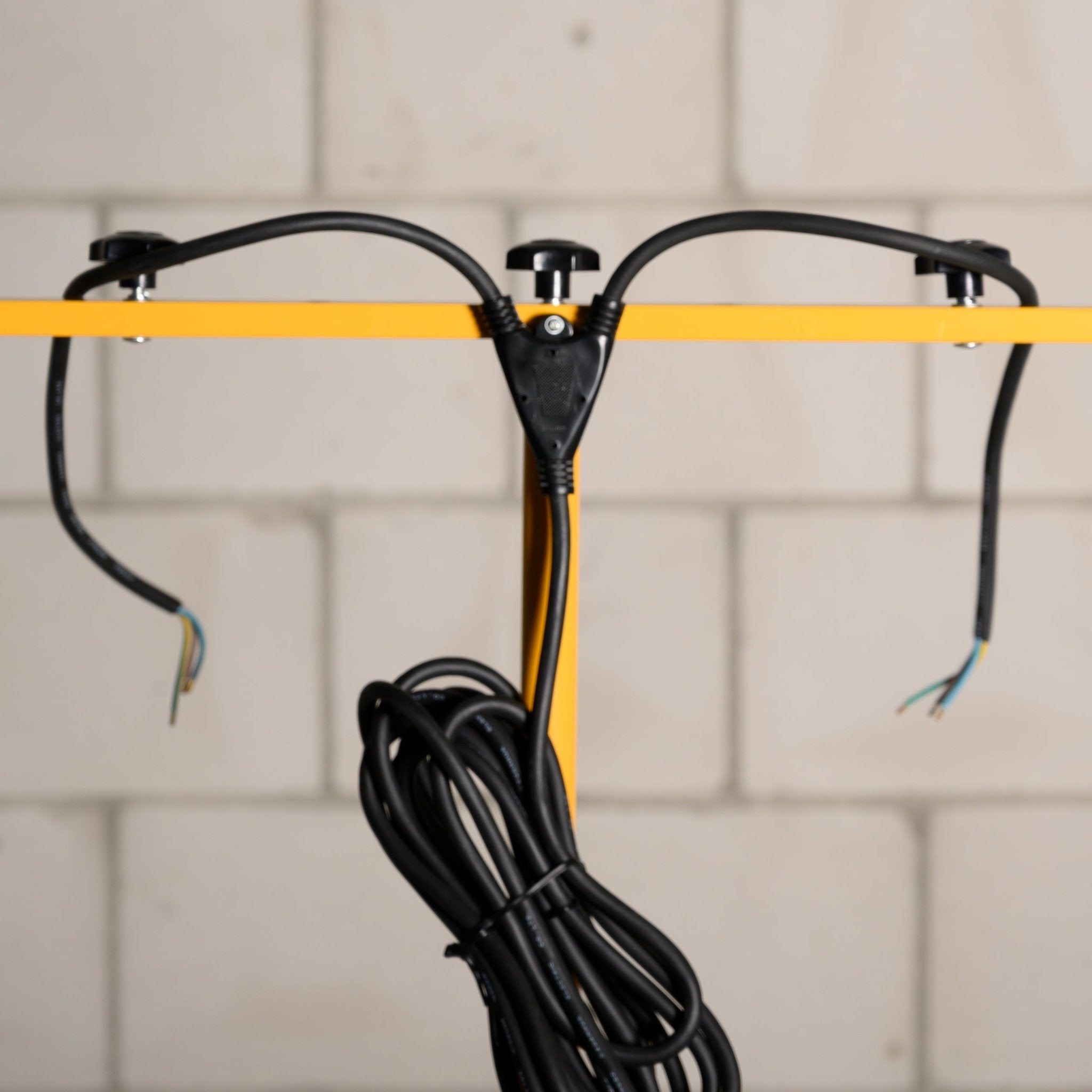 Universele buitenkabel 3-aderig met 2 uiteinden - 5 meter lang - EU plug - IP44 spatwaterdicht - H07RN-F 3G1.0 mm² - LED.nl